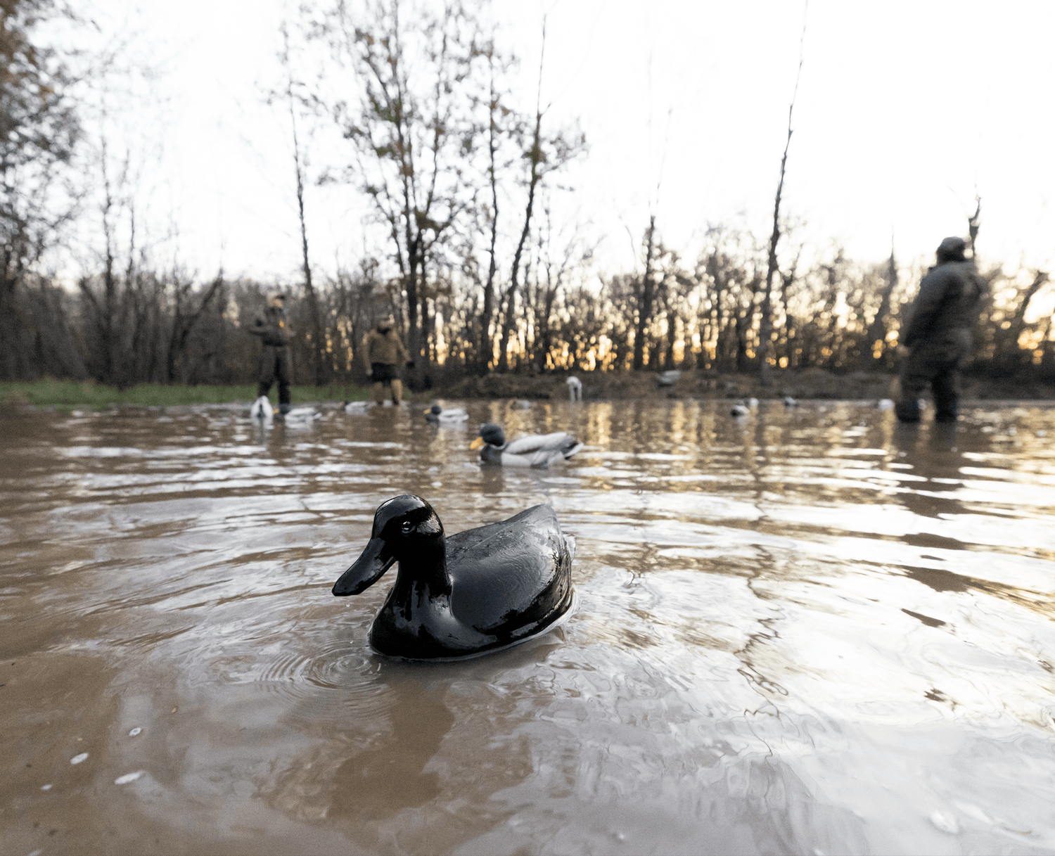 Flyway Deputy - Matte Black Motion Duck Decoy (The Shed) - Jahpoo