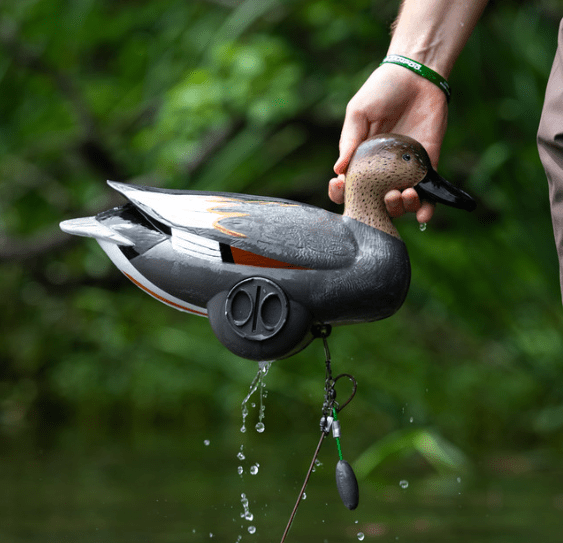 Flyway Deputy - Gadwall Motion Duck Decoy - Jahpoo